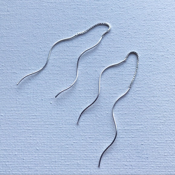 Boutique Jewelry - NEW Sterling Silver Wavy Threader Earrings